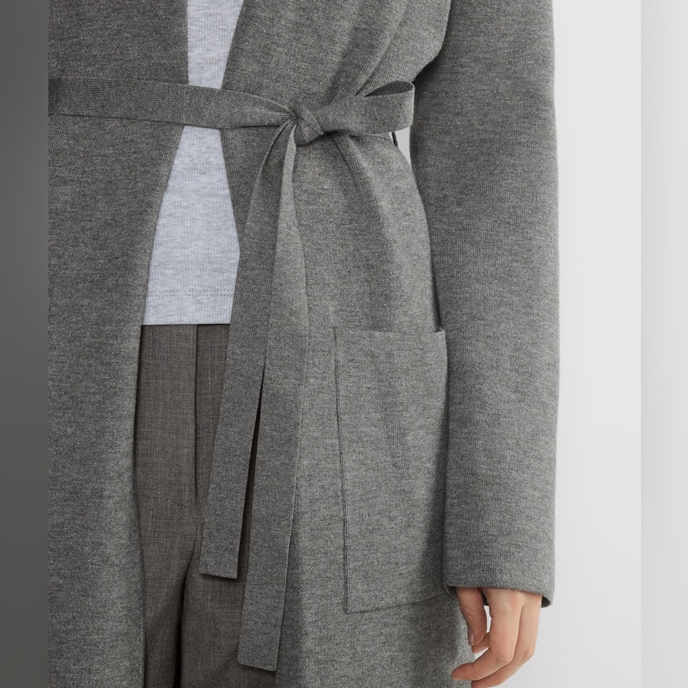 Aritzia Babaton Ty Cardigan - Picture 3 of 6
